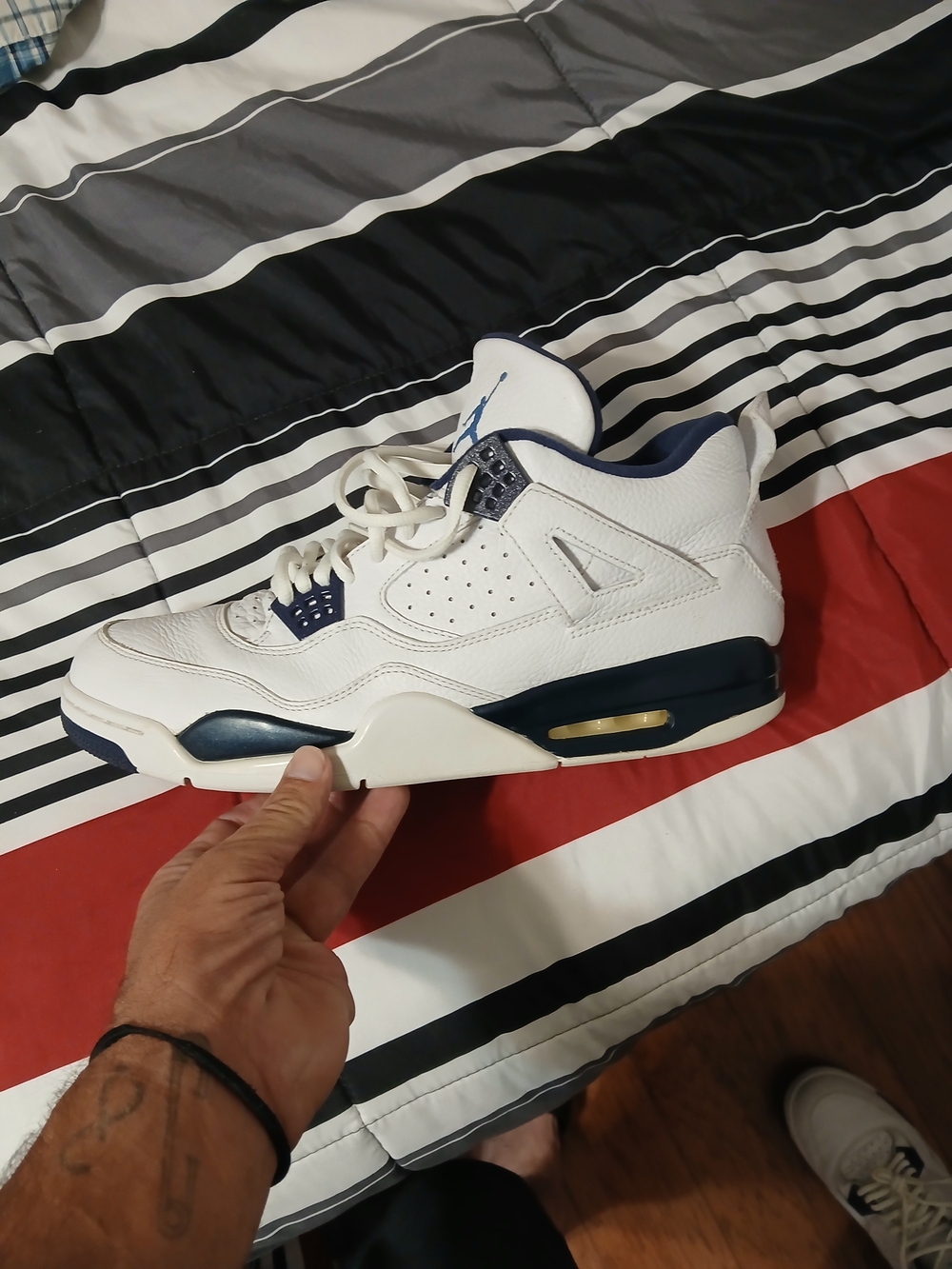 Jordan 4 Columbia Size 13